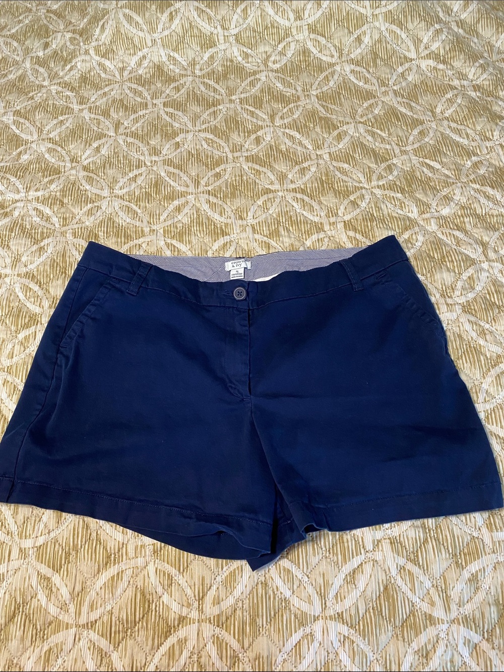 Crown & Ivey Size 16 Navy Caroline Bermuda Shorts